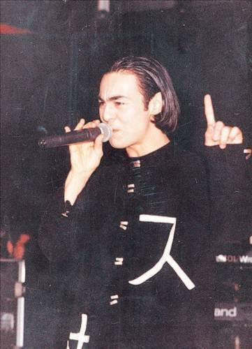 Ünlülerin maziden kareleri