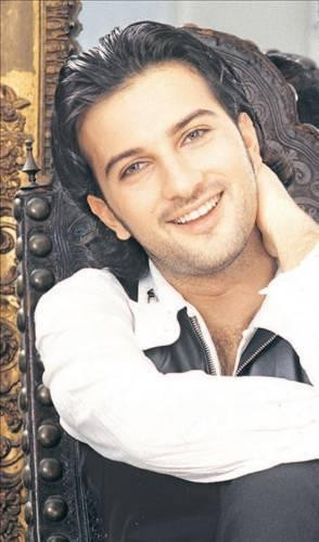 Ünlülerin maziden kareleri