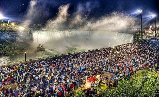 Turistik Gezilerde Hayaller ve Gerçekler