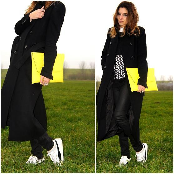 Uzun palto & spor ayakkabı