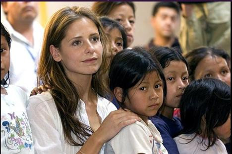 İyilik meleği ünlüler... İyilik meleği ünlüler...