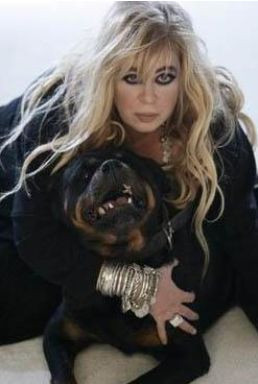 Ünlülerin şaşırtan imajları Ünlülerin şaşırtan imajları