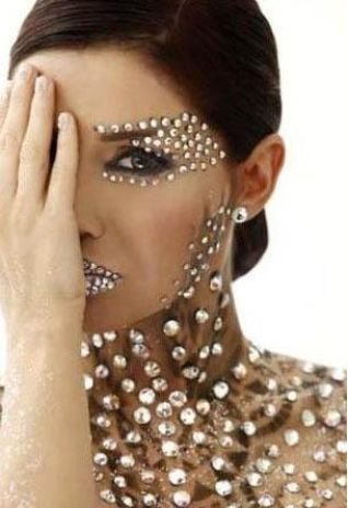 Ünlülerin şaşırtan imajları Ünlülerin şaşırtan imajları