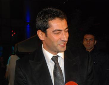 Ünlü oyuncunun yeni işi