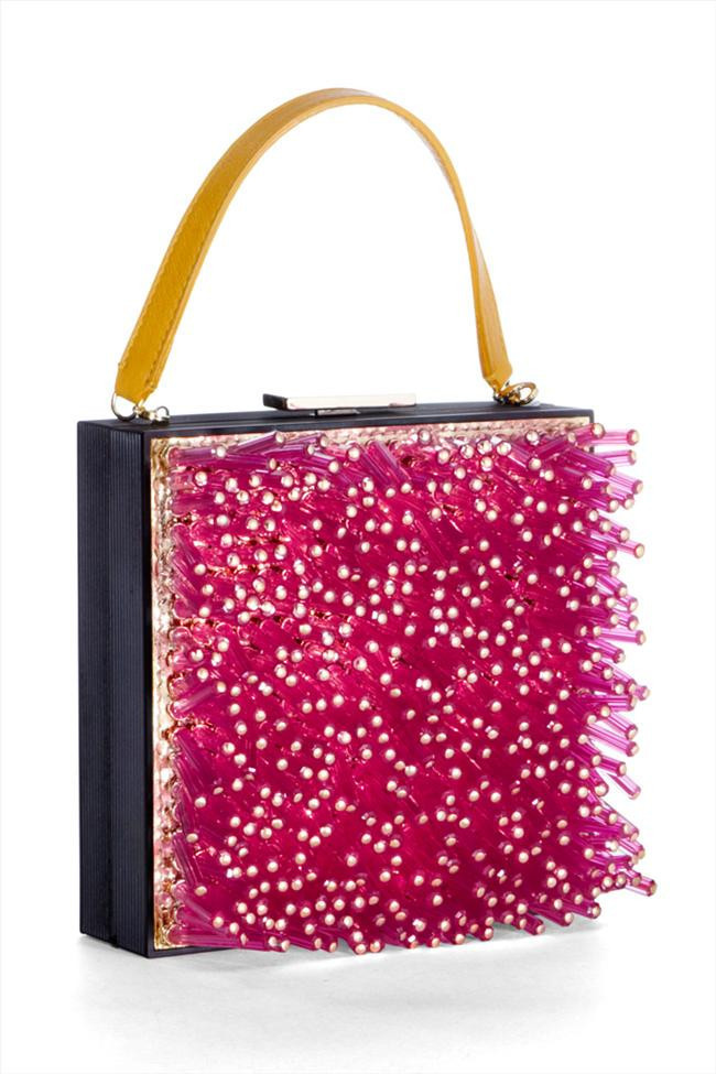 Bahar modasından el çantaları