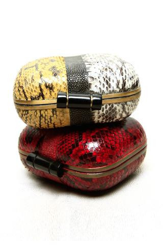 Bahar modasından el çantaları