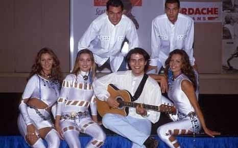 Ünlülerin gençlik halleri Ünlülerin gençlik halleri