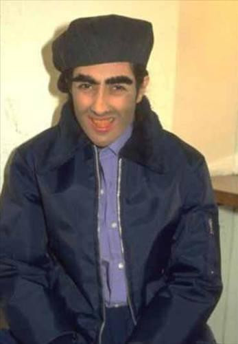 Ünlülerin gençlik halleri Ünlülerin gençlik halleri