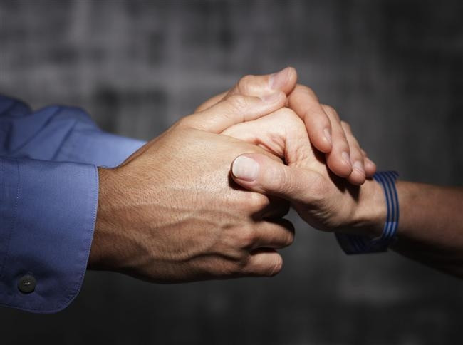 Merhamet ve şefkat sahibi midir