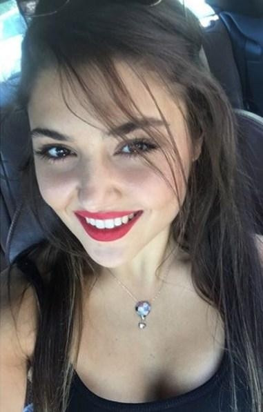 Hande Erçel