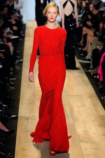 Vazgeçilmez Kırmızı Elbiseler