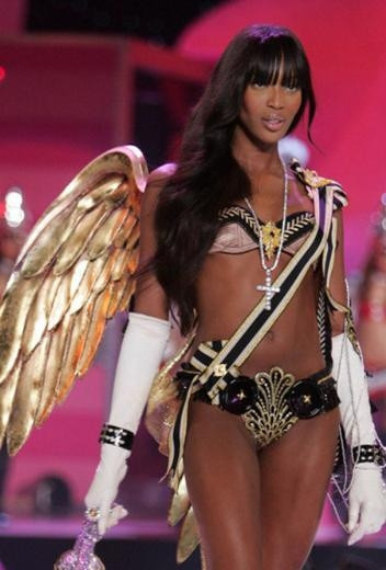 Victoria's Secret tarihçesi - Mahmure
