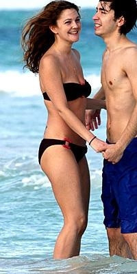 Bikini seçerken ünlülerden ilham alın