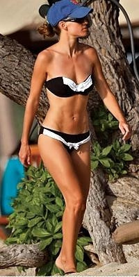 Bikini seçerken ünlülerden ilham alın