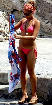Bikini seçerken ünlülerden ilham alın