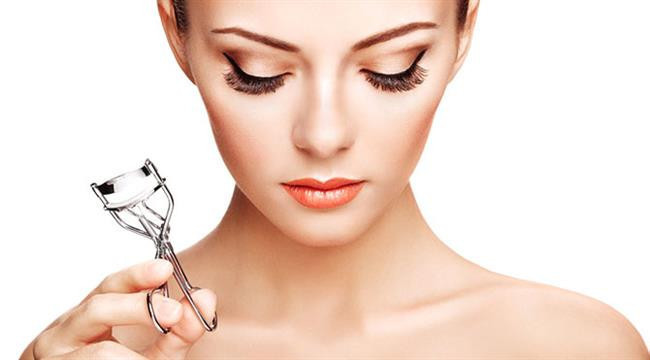 Kirpik kıvırıcınızı ısıtın