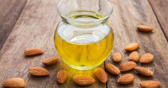 Badem yağı