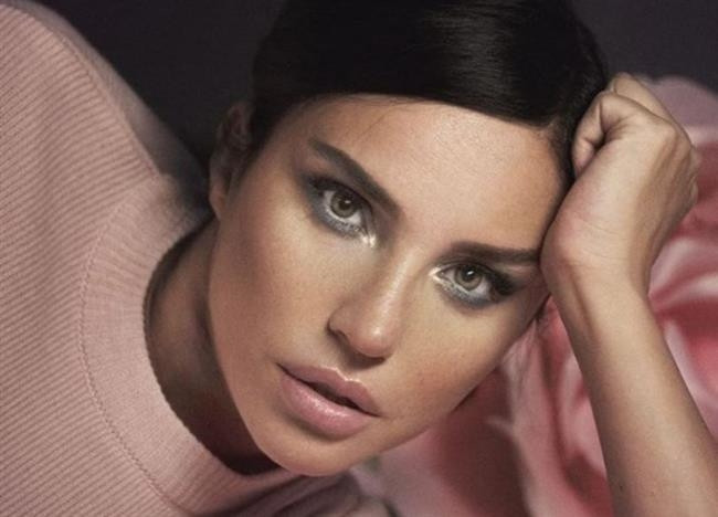 Sosyal Medyada Ünlüler