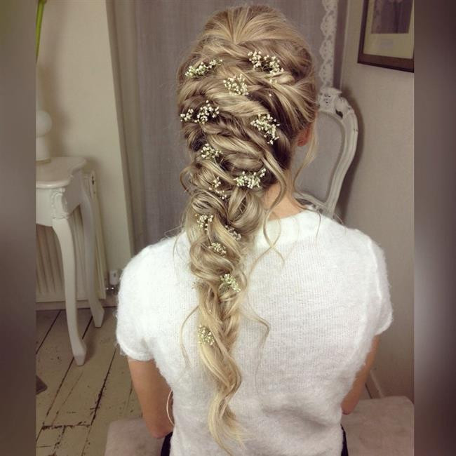 Yılbaşı Gecesi İçin Saç Modelleri