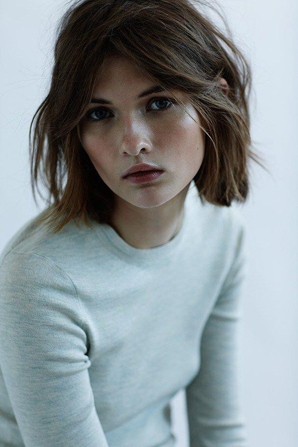 Yeni Yılın Saç Trendi: Kahküllü Bob