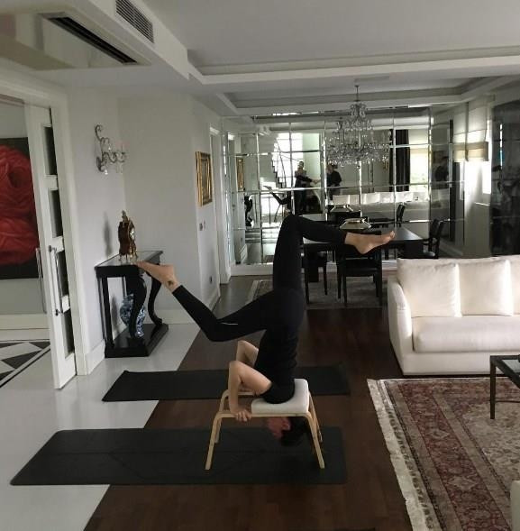 Sosyal Medyada Ünlüler 14 & 19 Ocak