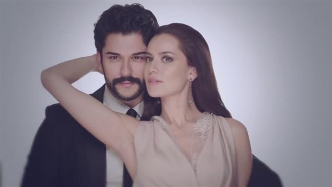 Fahriye Evcen ve Burak Özçivit Aşk Fotoğrafları