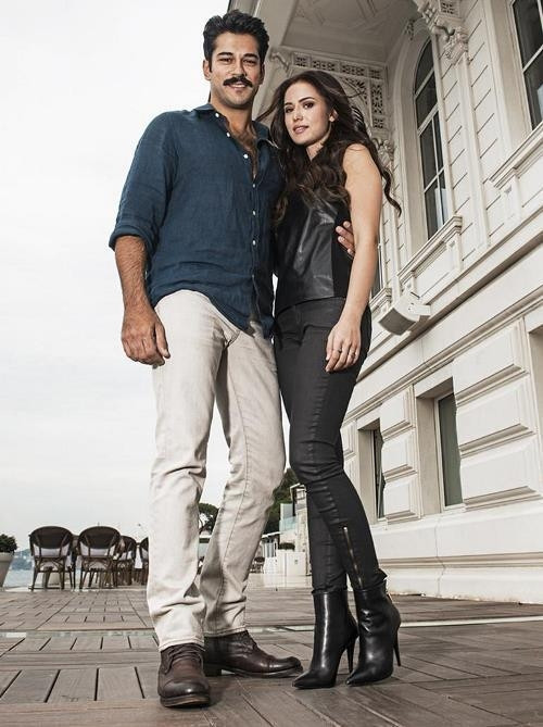 Fahriye Evcen ve Burak Özçivit Aşk Fotoğrafları