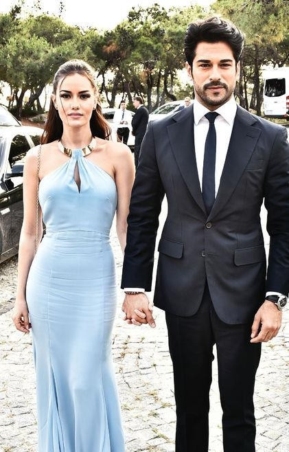 Fahriye Evcen ve Burak Özçivit Aşk Fotoğrafları