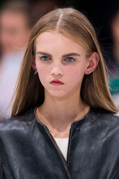 Moda Sektörünün En Sıra Dışı 14 Modeli Moda Sektörünün En Sıra Dışı 14 Modeli
