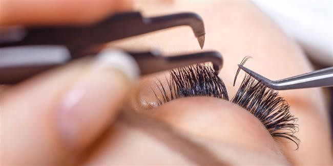 Yeni Akım: Kirpik Botoksu Yeni Akım: Kirpik Botoksu