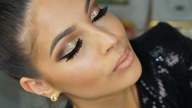 Yeni Trend: Glitter Makyajı Yeni Trend: Glitter Makyajı