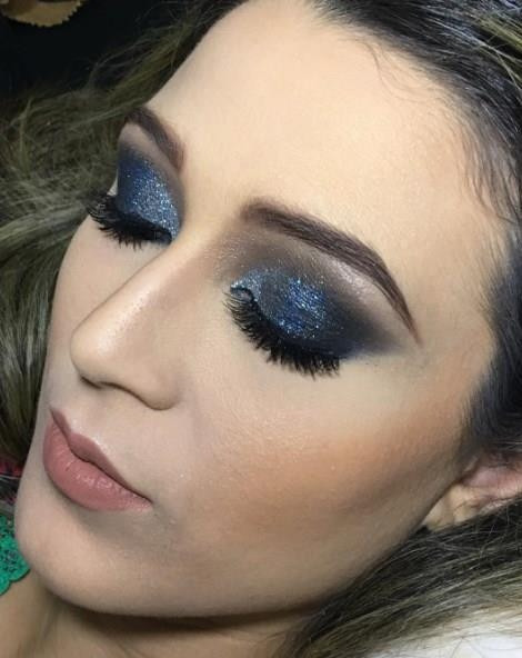 Yeni Trend: Glitter Makyajı Yeni Trend: Glitter Makyajı