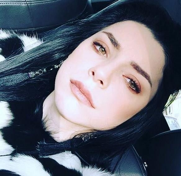 Sosyal Medyada Ünlüler 31 Mart & 06 Nisan