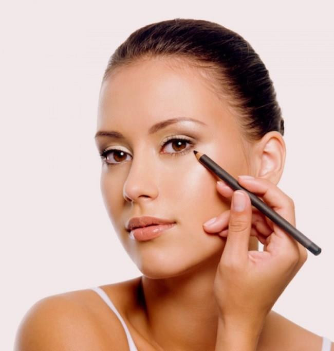 Bahar Makyajında Sık Yapılan Hatalar