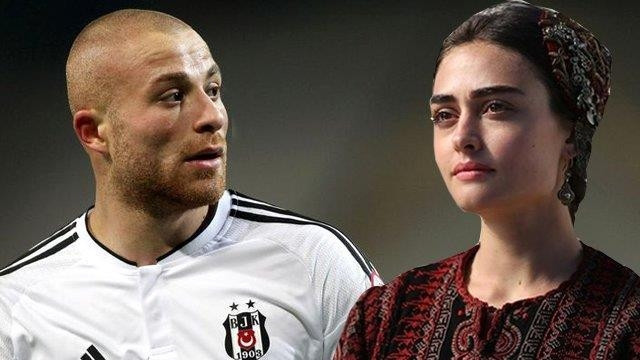 Gökhan Töre - Esra Bilgiç Gökhan Töre - Esra Bilgiç