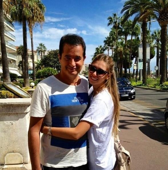 28 Nisan & 04 Mayıs Sosyal Medyada Ünlüler