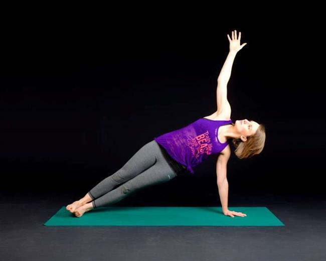 Side Plank Reverse Fly