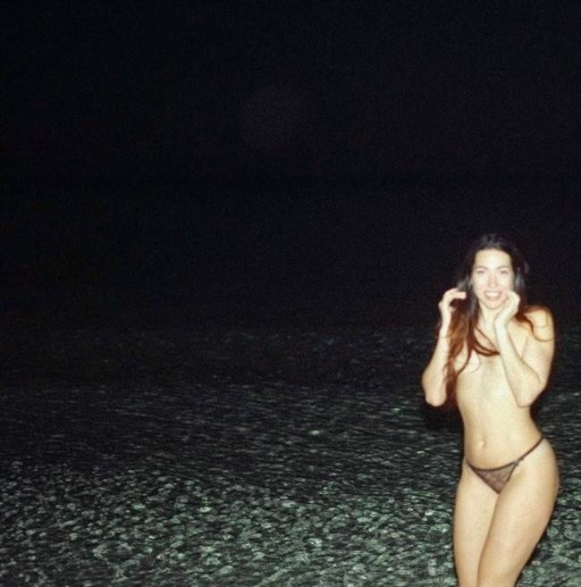 Kim Kardashianın Türk Veliahtı: Pelinsu Meşe