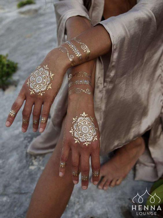 Yeni Moda:Simli Hint Kınası