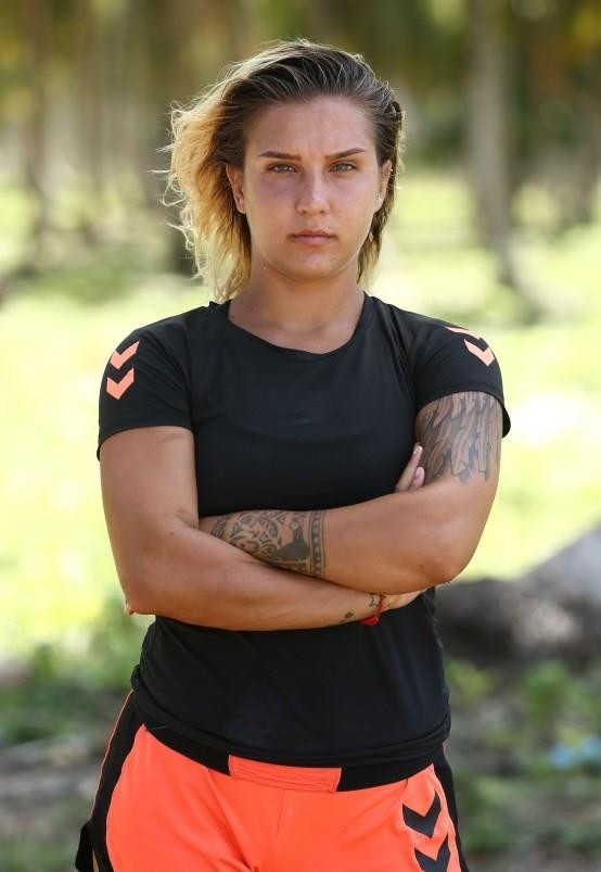 Survivor Elifin Şaşırtan Hayatı Survivor Elifin Şaşırtan Hayatı