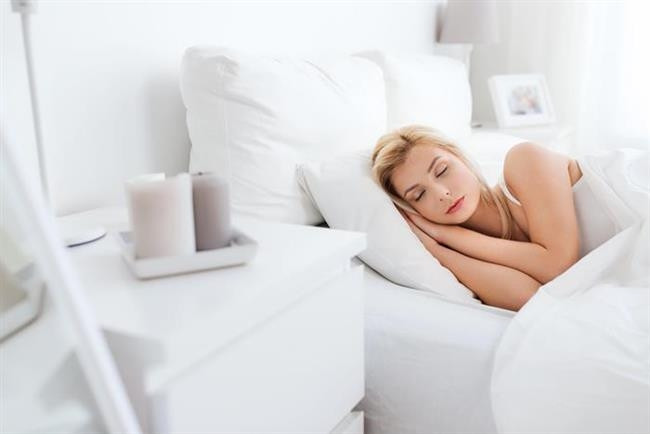 Dünyada 50 genç yetişkinden 1 tanesi hala geceleri altını ıslatmaktadır.