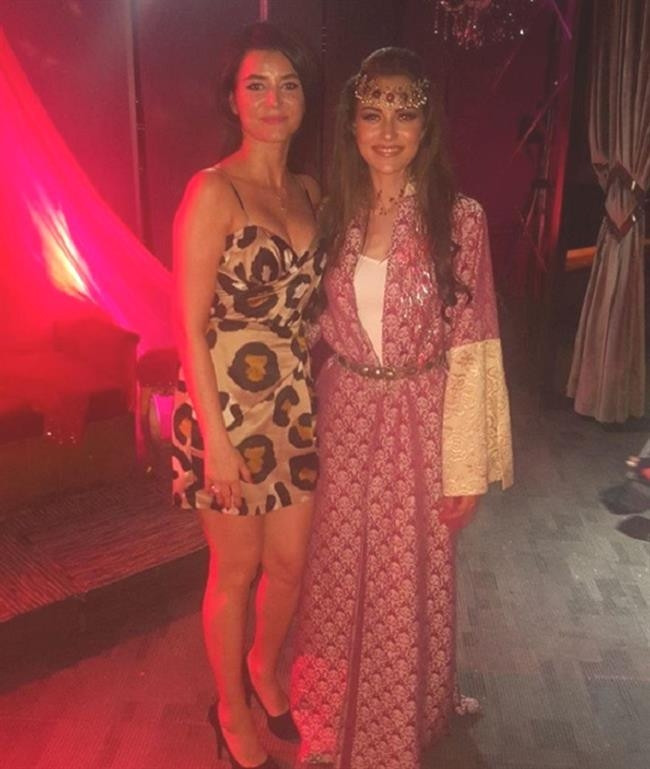 Ünlüler ve Çok Konuşulan Kına Geceleri