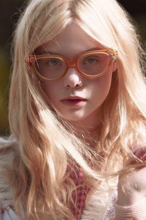 Yeni Trend: Retro Güneş Gözlükleri