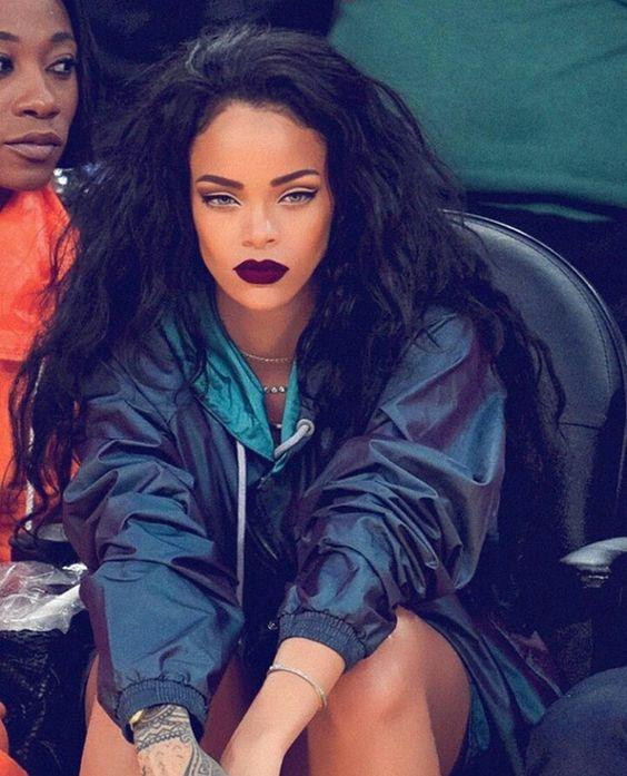 Rihannanın Yeni Koleksiyonuna Geri Sayım Başladı