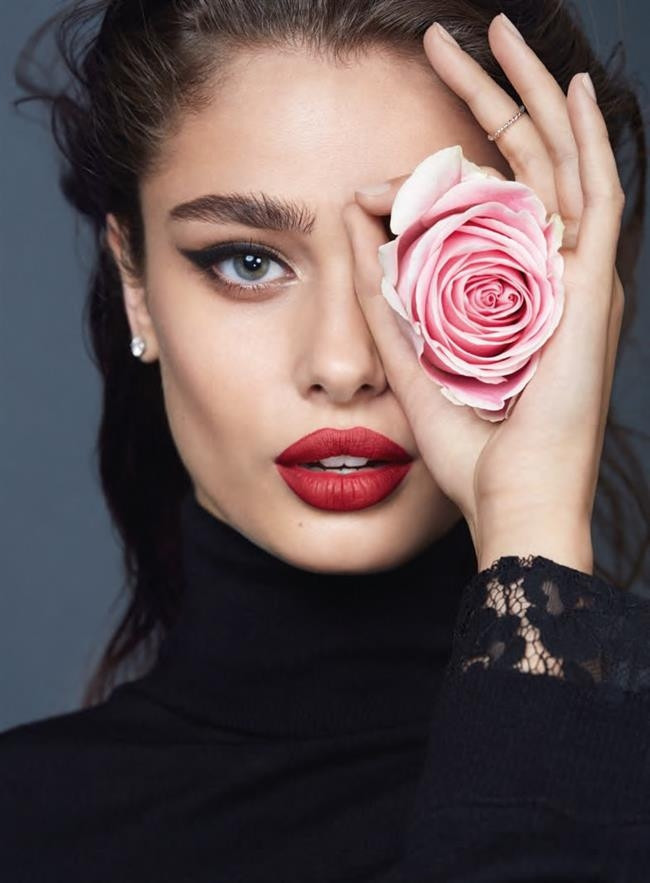 Taylor Hill