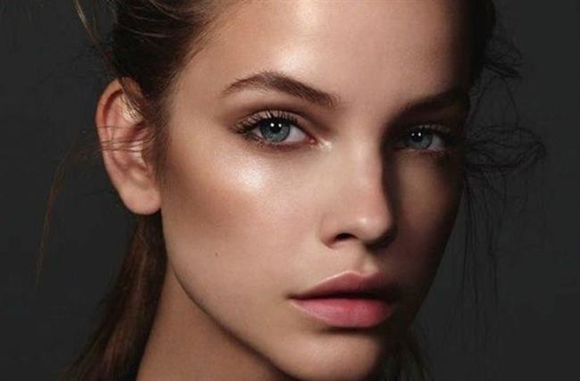 Yeni Makyaj Trendi : Strobing