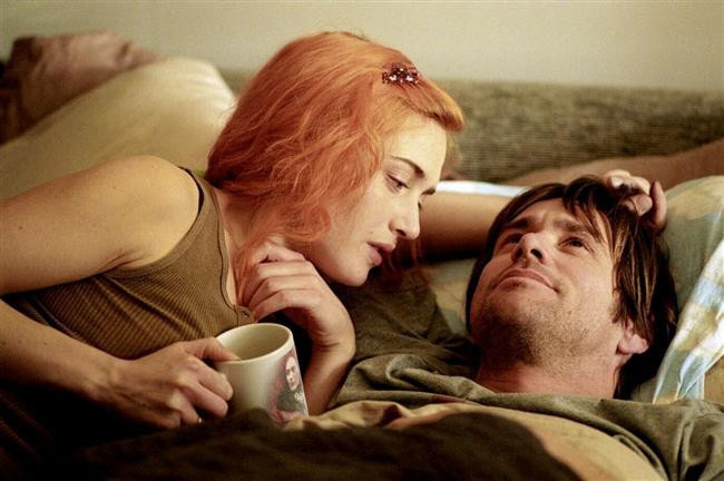 3. Sil Baştan / Eternal Sunshine of the Spotless Mind (2004)