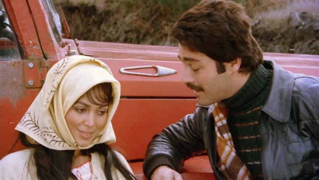 1. Selvi Boylum Al Yazmalım (1978)
