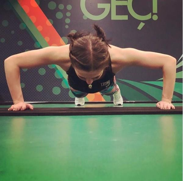 Survivor 2018 Yarışmacısı Gizem Kurtulan Kimdir