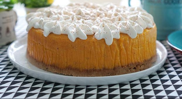 5.Çay saatlerinizi tatlandıracak nefis bir öneri: Balkabaklı Cheesecake